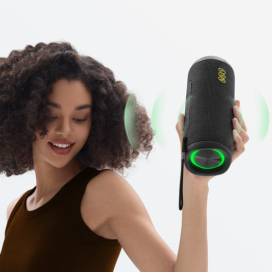 QCY SP7 Portable Bluetooth Speaker: The Perfect Combination of Powerful Sound and Portable Convenience